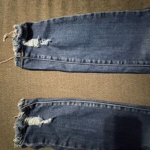 KanCan Blue Distressed Ankle Jeans